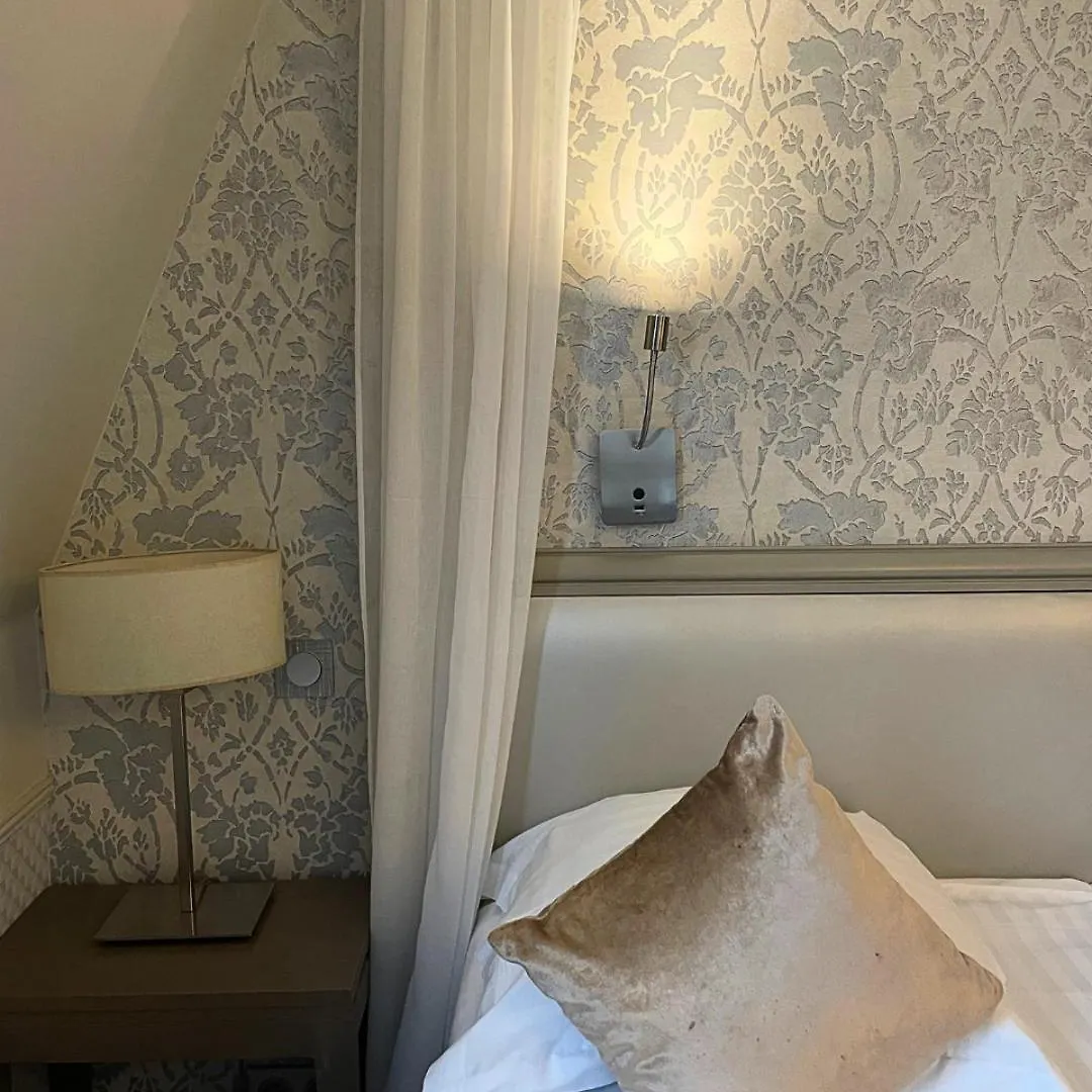 Hotel Monceau Wagram Paris
