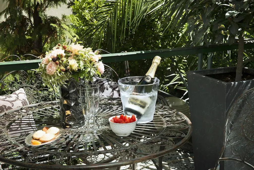 Hotel Monceau Wagram Paris