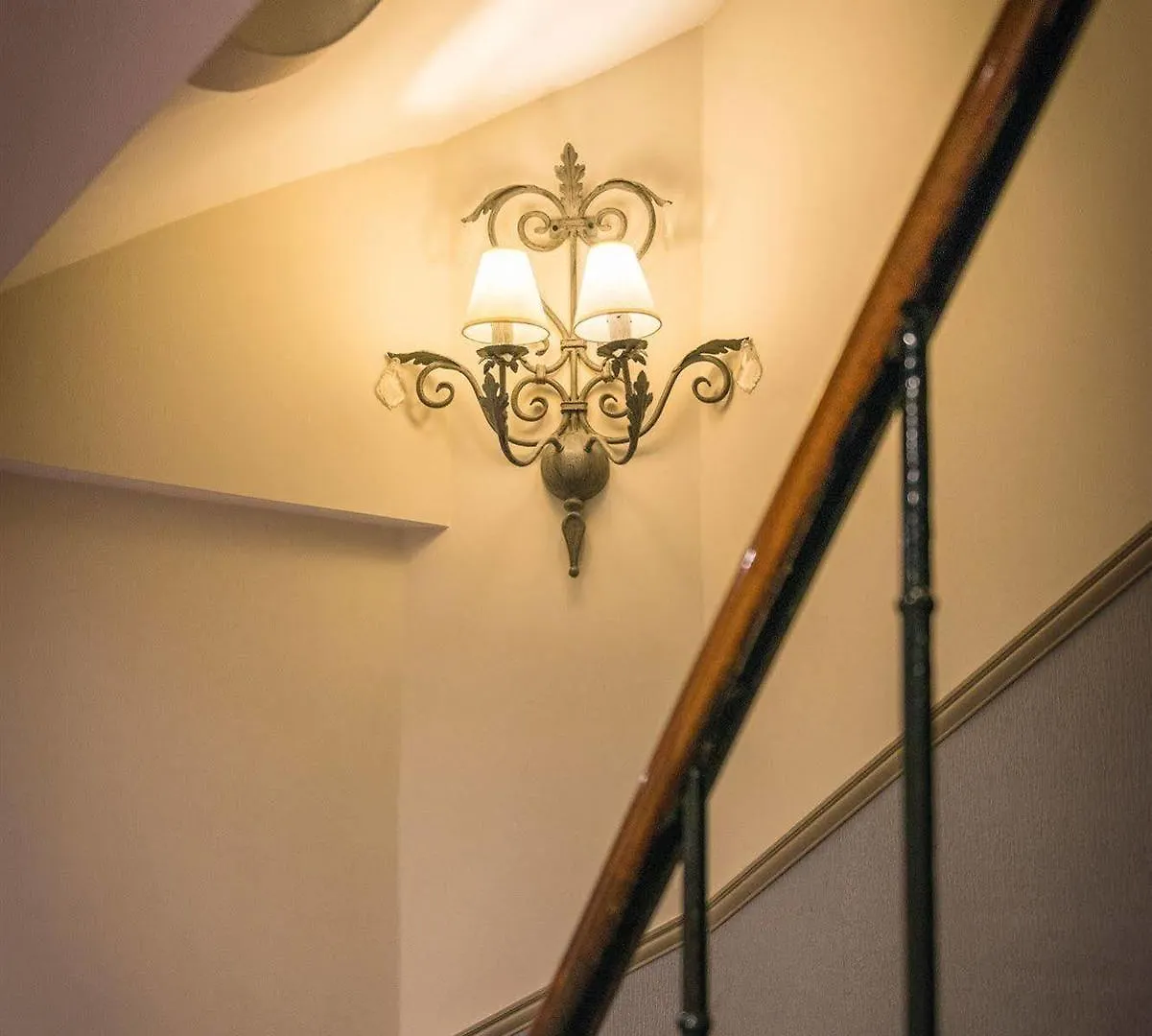 Hotel Monceau Wagram Paris 4*,