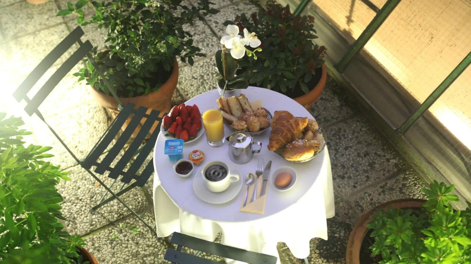 Hotel Monceau Wagram Paris